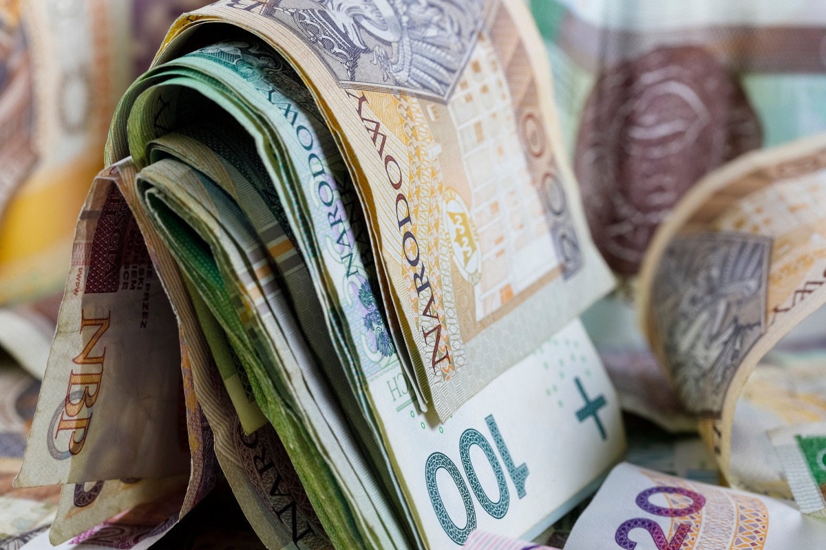 Tajemniczy numer zadzwonił. Nagle Polak stracił 52 tys. zł