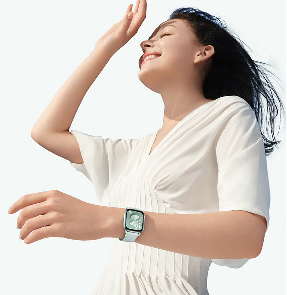 Amazfit GTS 4 Mini – lekki i płaski zegarek z pełnią funkcji i Zepp OS