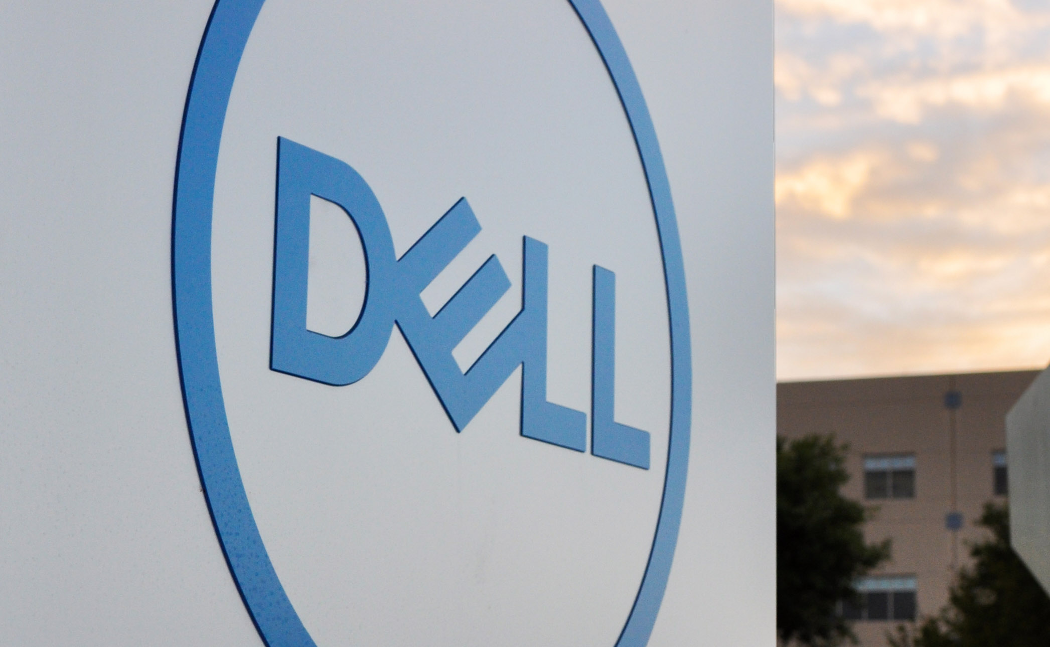 Dell wychodzi z Rosji. Jego byli pracownicy biedni nie będą