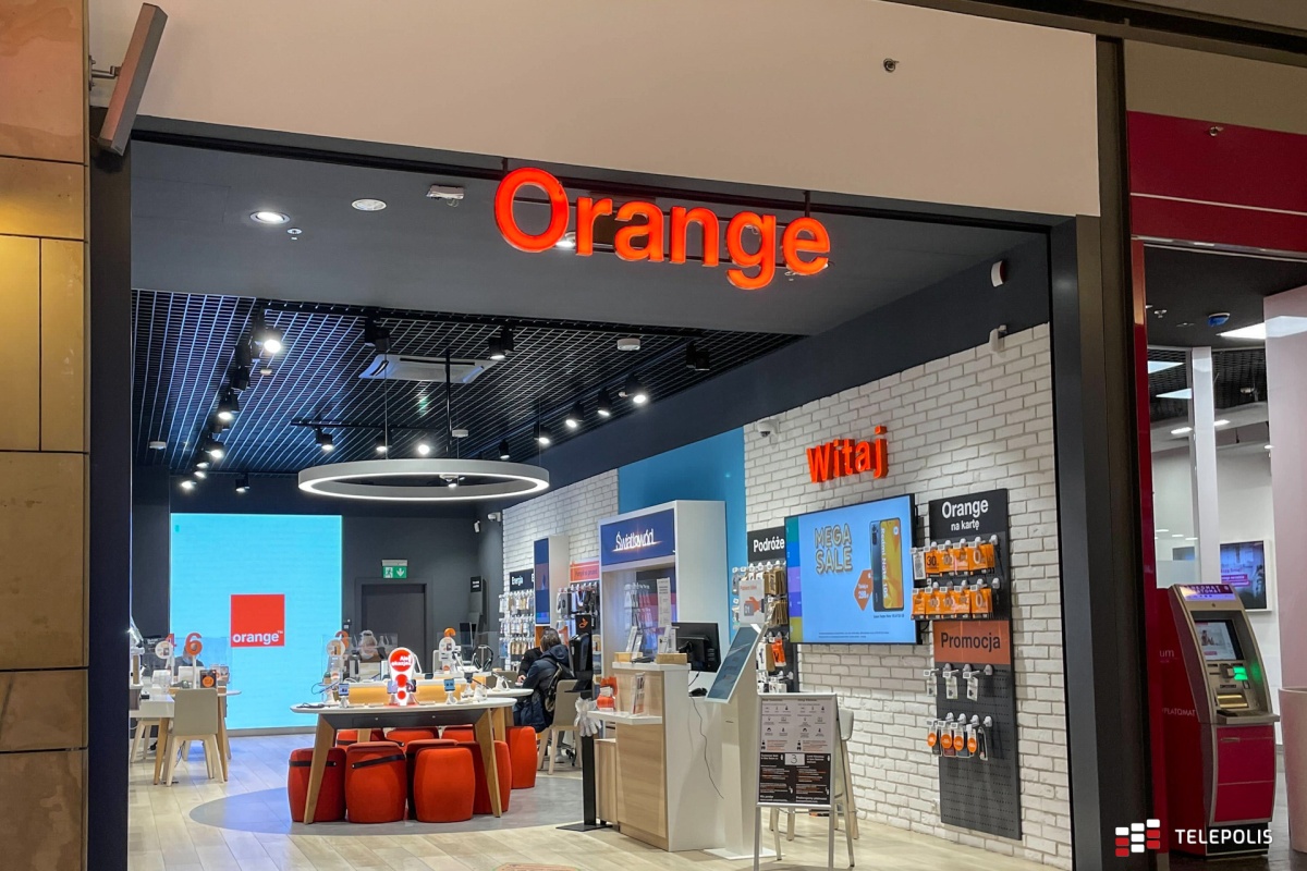 Orange rozdaje Netflixa za darmo, a drugi smartfon za 1 zł