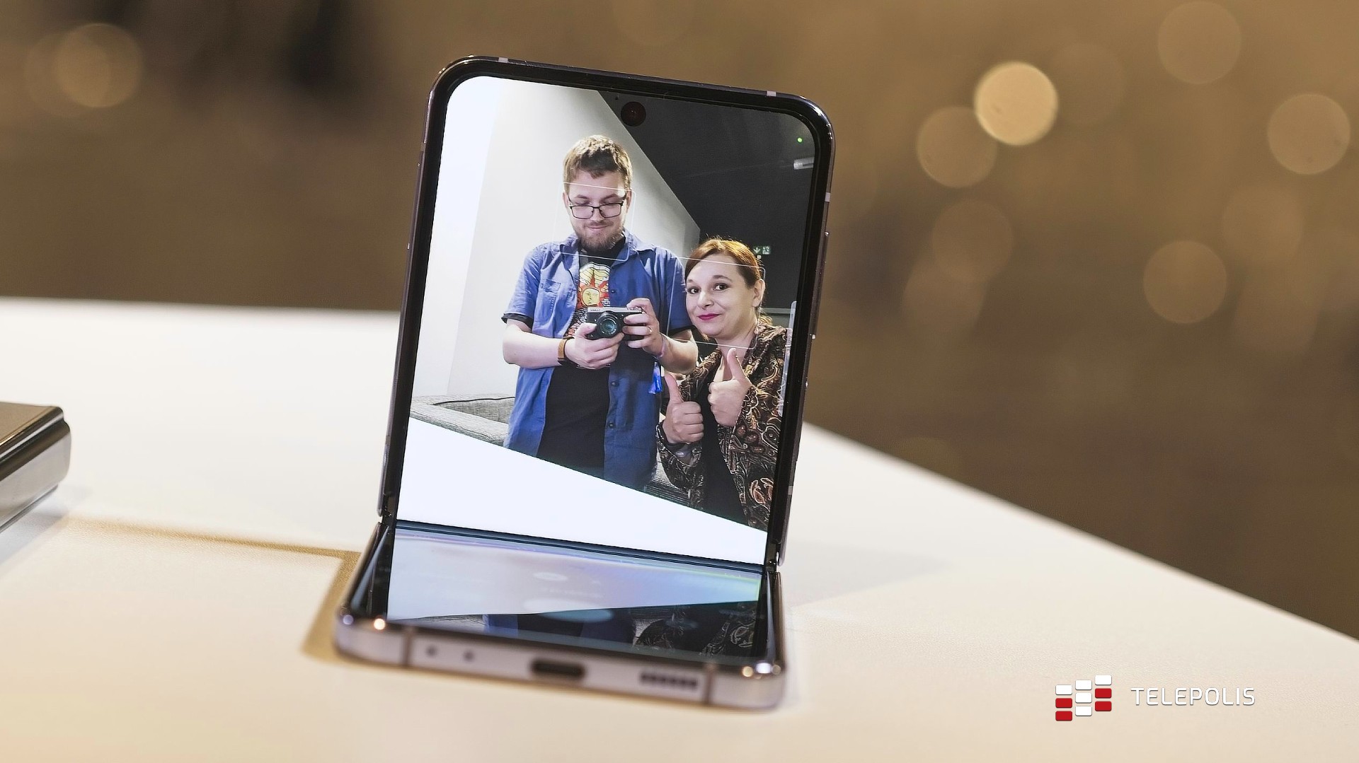 Samsung ma nowego Flipa. Brać, czy jednak lipa?