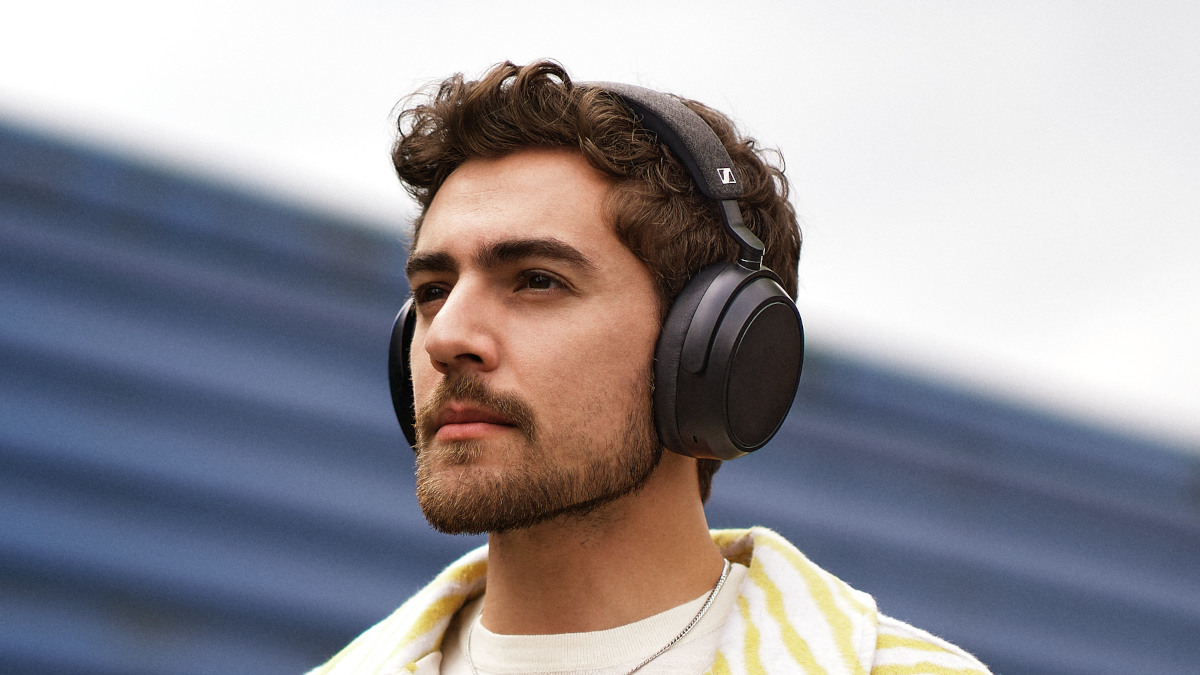 Sennheiser Momentum IV Wireless - kultowe słuchawki w nowych szatach