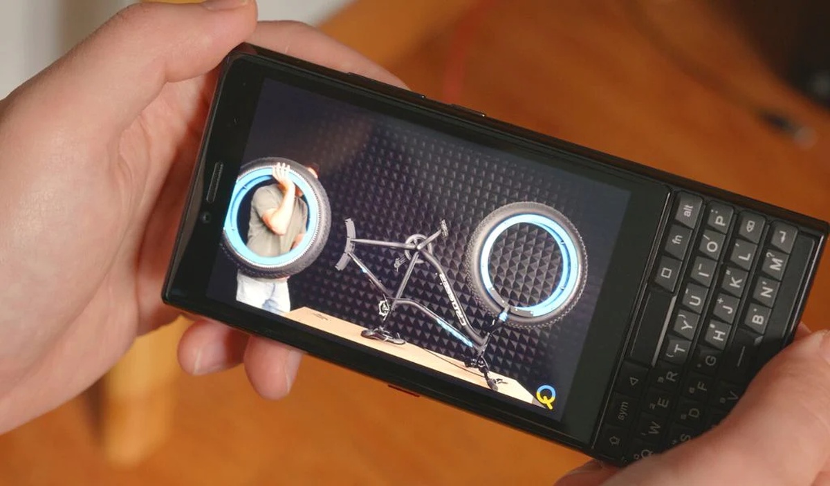 Unihertz Titan Slim to nowy smartfon z fizyczną klawiaturą QWERTY