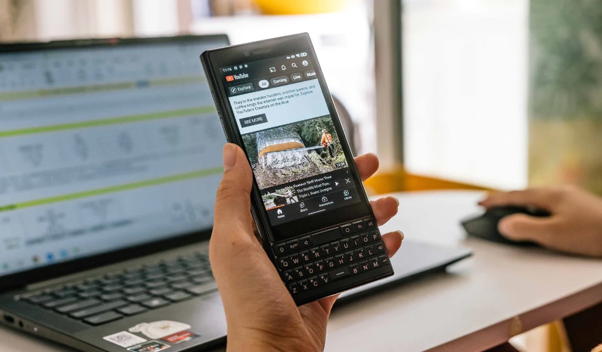 Unihertz Titan Slim to nowy smartfon z fizyczną klawiaturą QWERTY