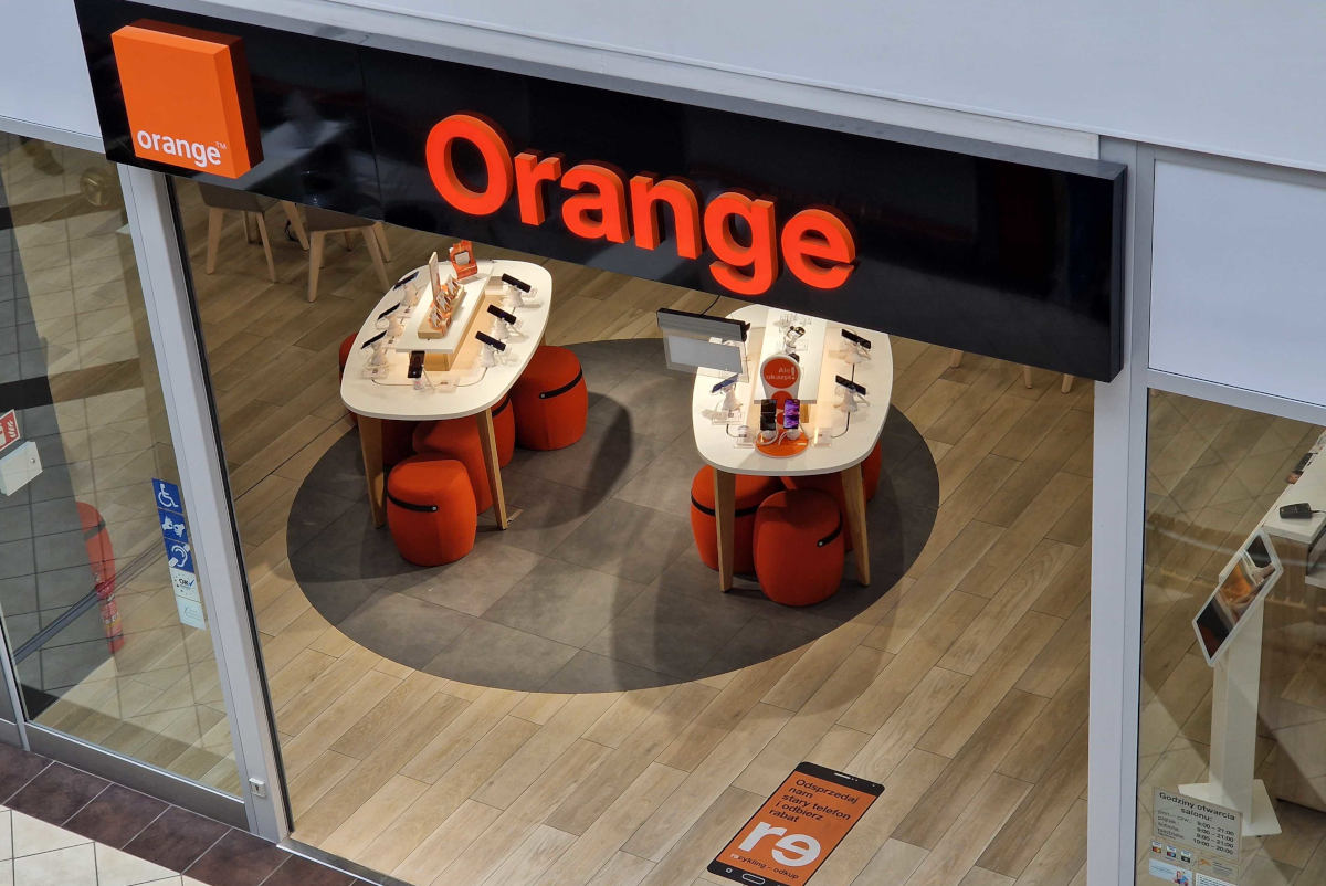 Orange odkodowuje telewizyjny Pakiet Komfortowy i zwiększa Pakiet Optymalny