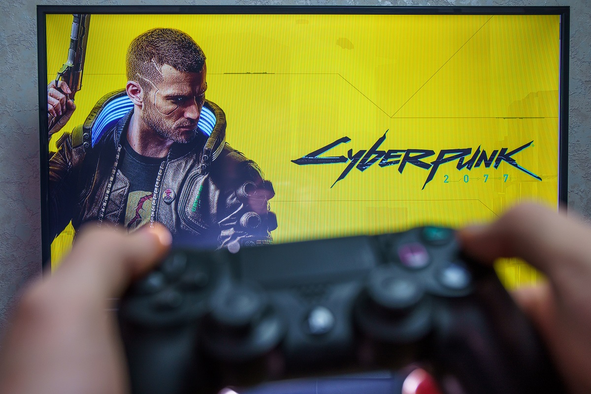 Cyberpunk 2077. CD Projekt znów oddaje kasę. Komu?