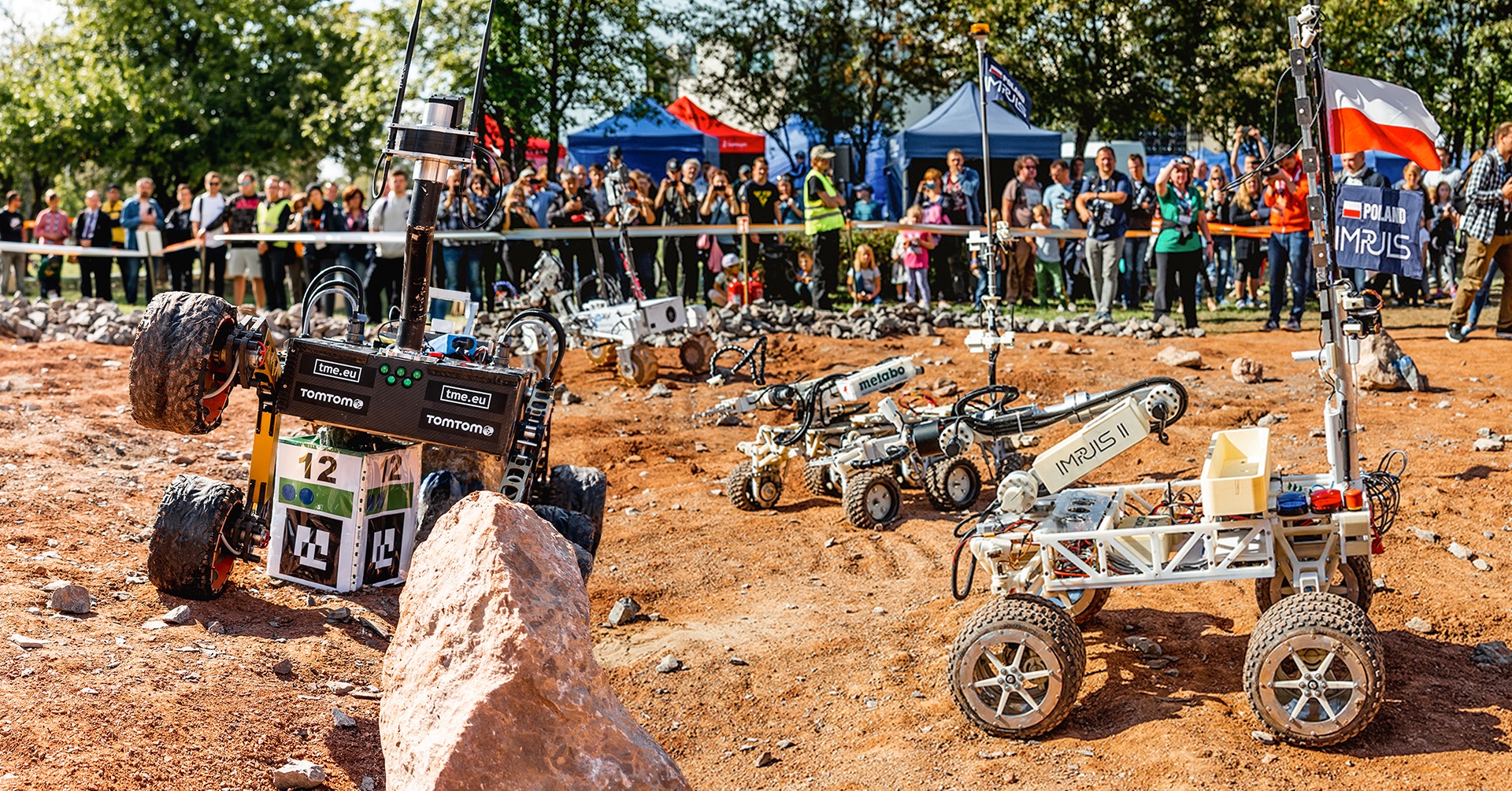 ERC 2022: Skafander Armstronga i możliwość sterowania łazikiem