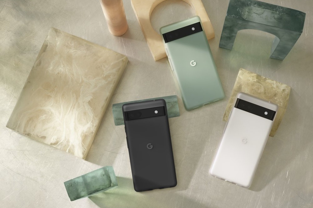 Google szykuje mały telefon. Czy to Pixel 7a?
