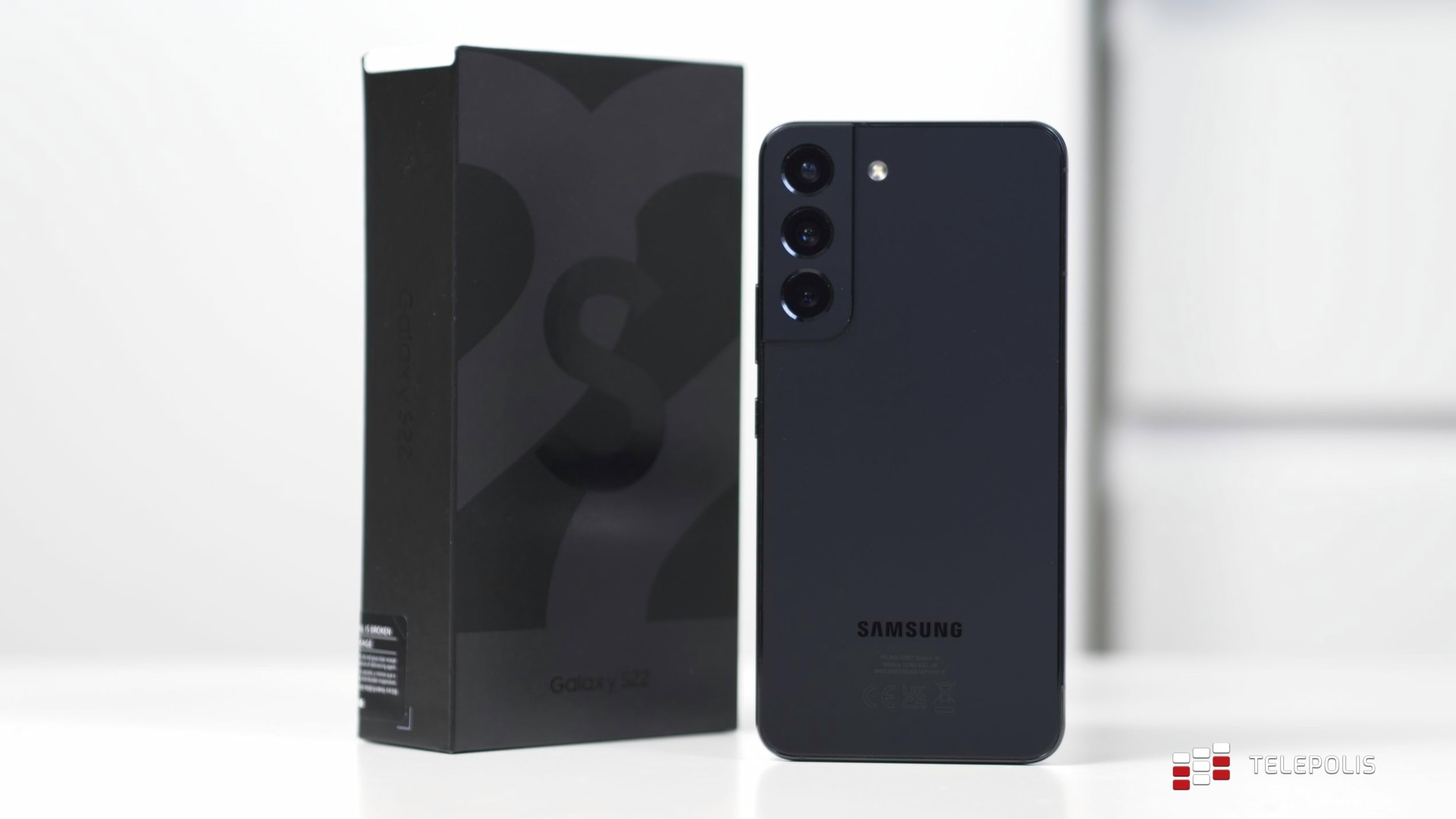 Telefon do 3500 zł – TOP 5 na październik 2022