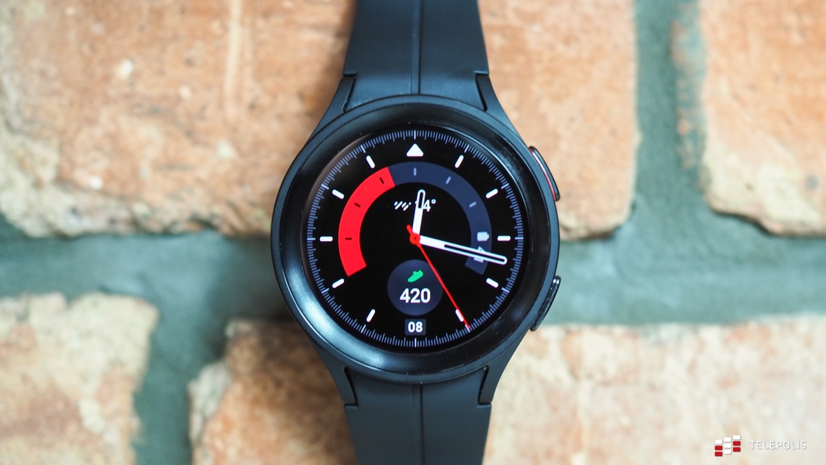 Samsung do zegarków Galaxy Watch5 dodaje słuchawki za darmo