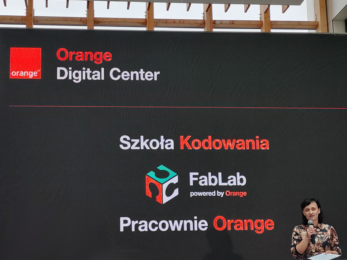 Startuje Orange Digital Center: darmowe kursy programowania, druku 3D i nowoczesnego rzemiosła