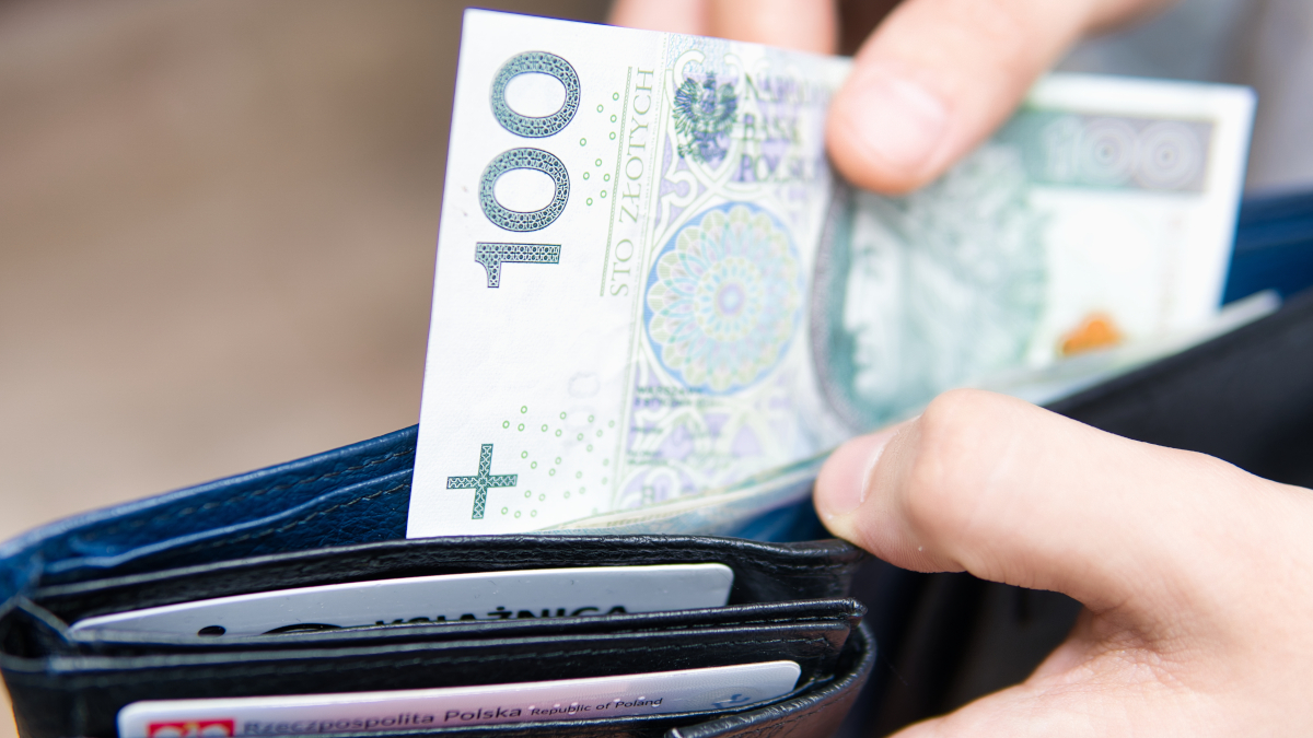 Dobry zwyczaj, nie pożyczaj. Polacy dostają bolesną lekcję