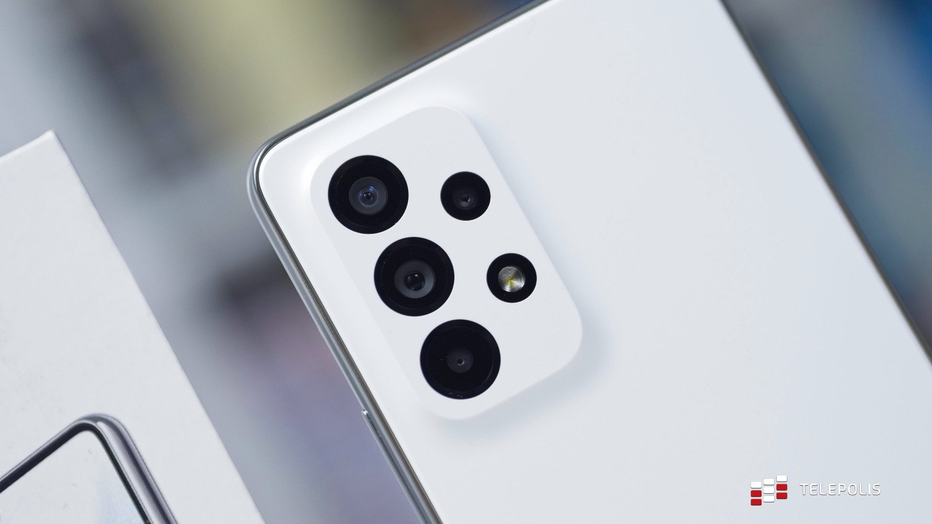 Samsung Galaxy A54 będzie miał większą baterię