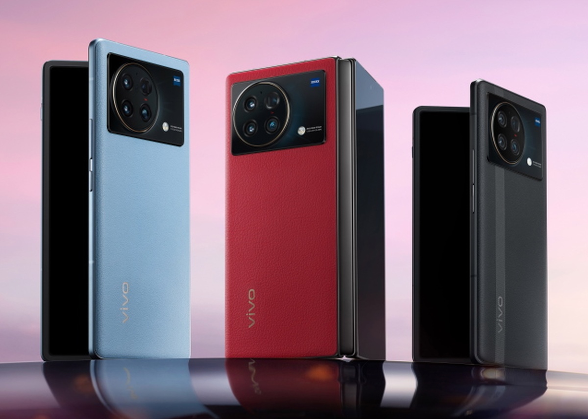 Vivo X Fold+ oficjalnym smartfonem piłkarskich Mistrzostw Świata