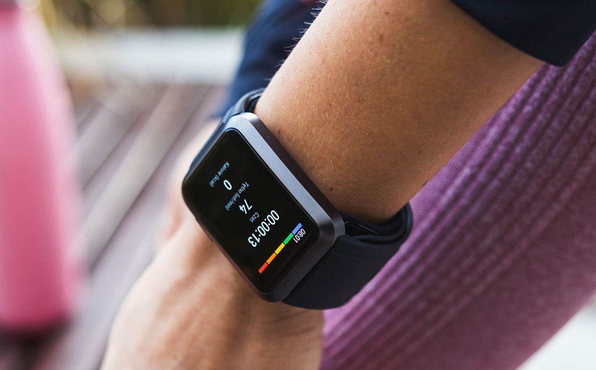 Huawei Watch D jest już dostępny w Polsce. Oto cena i promocja na start