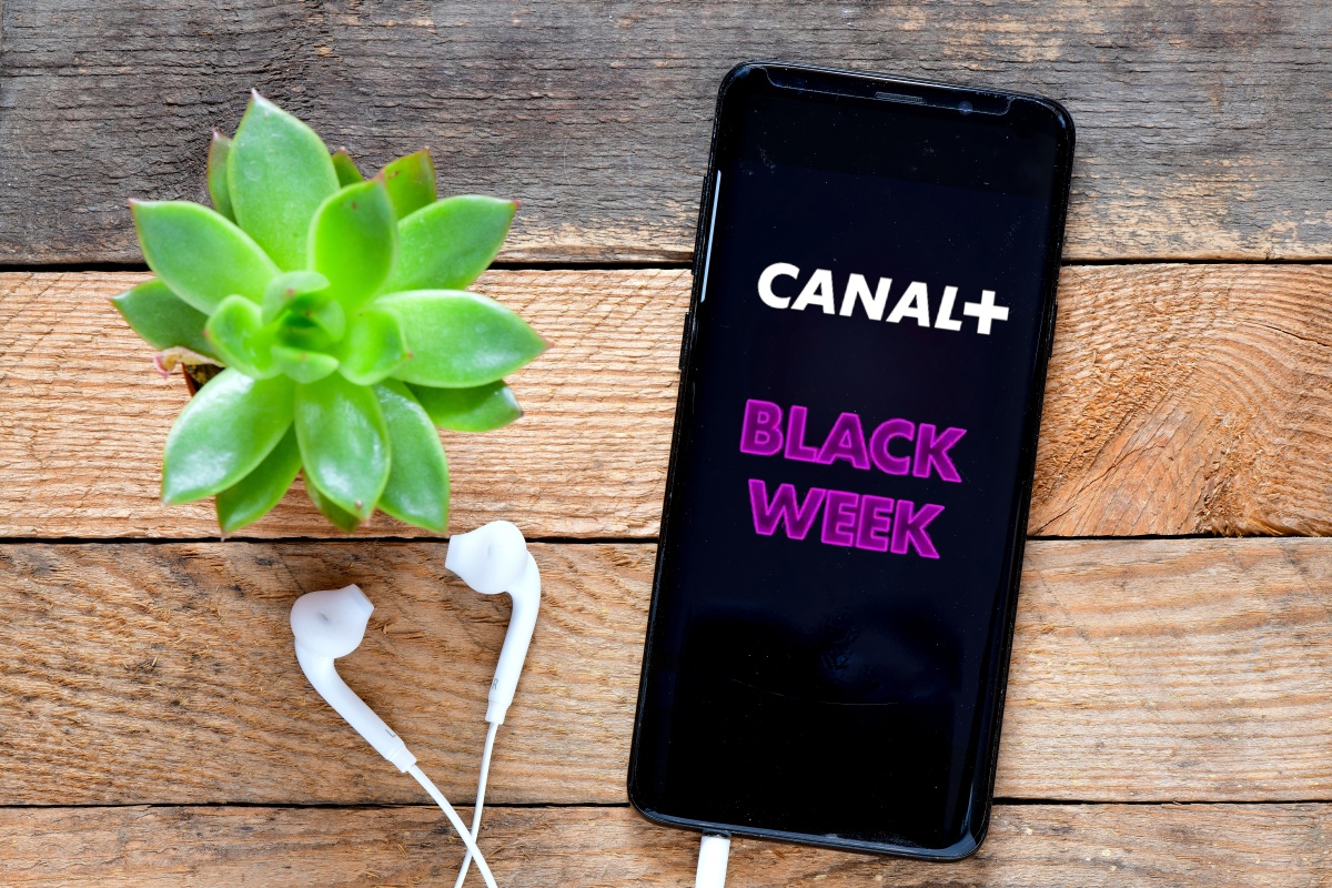 Canal+ Online z dużą zniżką. Filmy i seriale można oglądać taniej