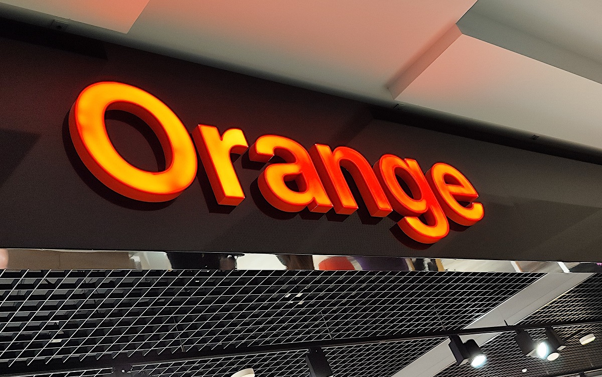 Orange tworzy bezpłatny kurs. Kto może z niego skorzystać?