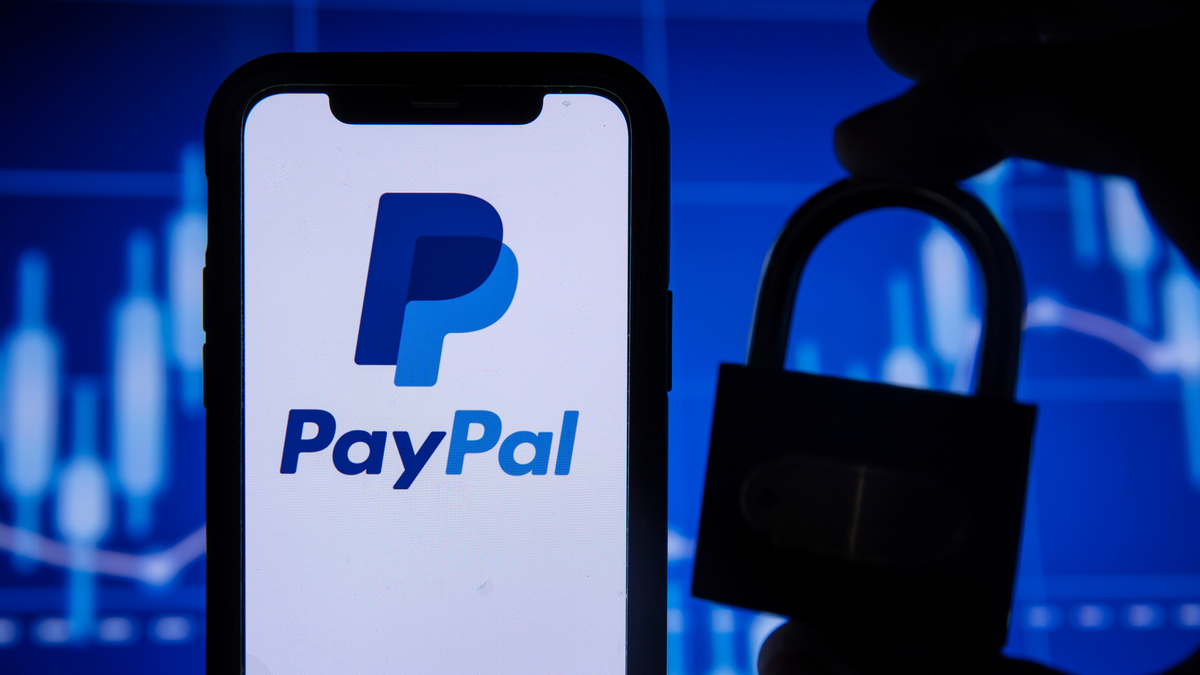 PayPal się doigrał. Grozi mu kara za kary