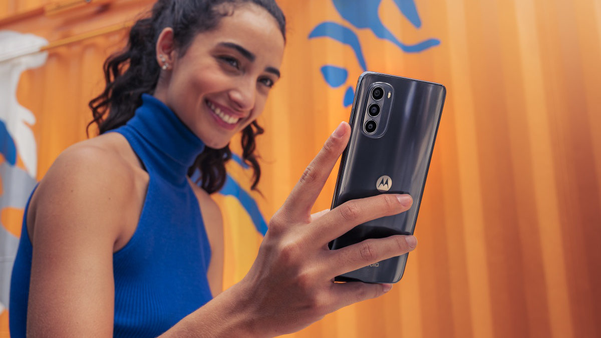 Telefon do 1000 zł – TOP 5 na listopad 2022