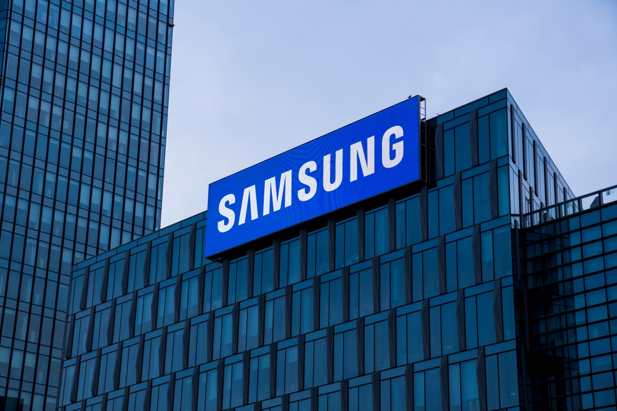 Samsung z nowym rekordem prędkości 5G dalekiego zasięgu