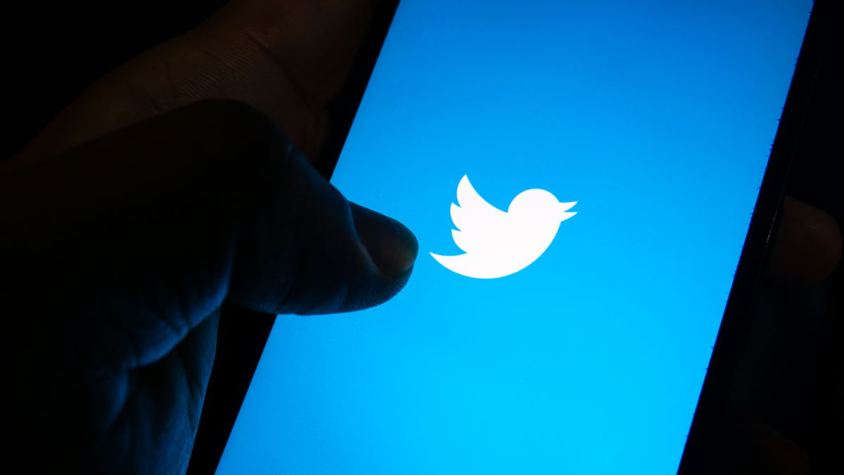 Twitter stracił dostęp do własnego konta na... Twitterze