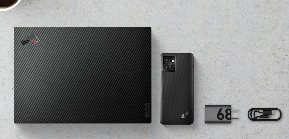 Motorola ThinkPhone w karbonowej obudowie coraz bliżej premiery