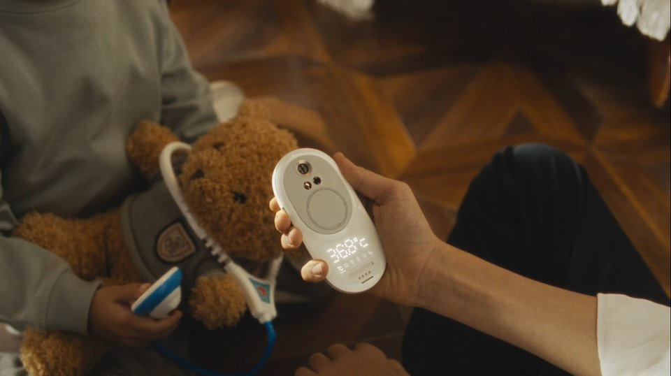 Oppo OHealth H1 zmierzy EKG, ciśnienie krwi i saturację, odsłucha też płuca