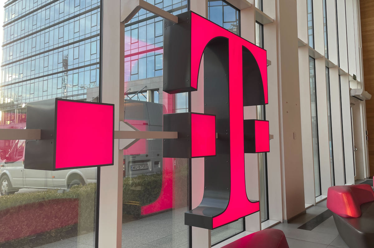 T-Mobile: abonament z nielimitowanym internetem za darmo przez 6 miesięcy