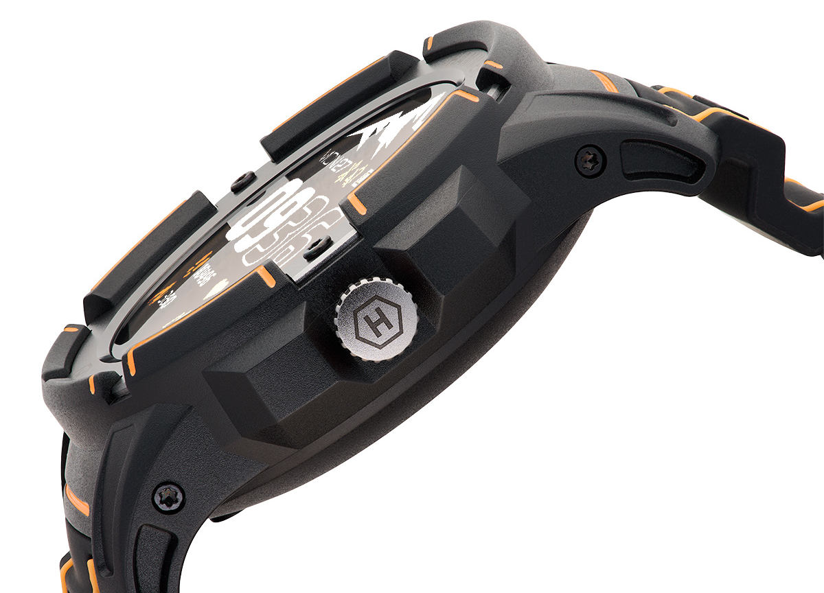 Wzmocniony Hammer Watch Plus z ekranem AMOLED w sprzedaży