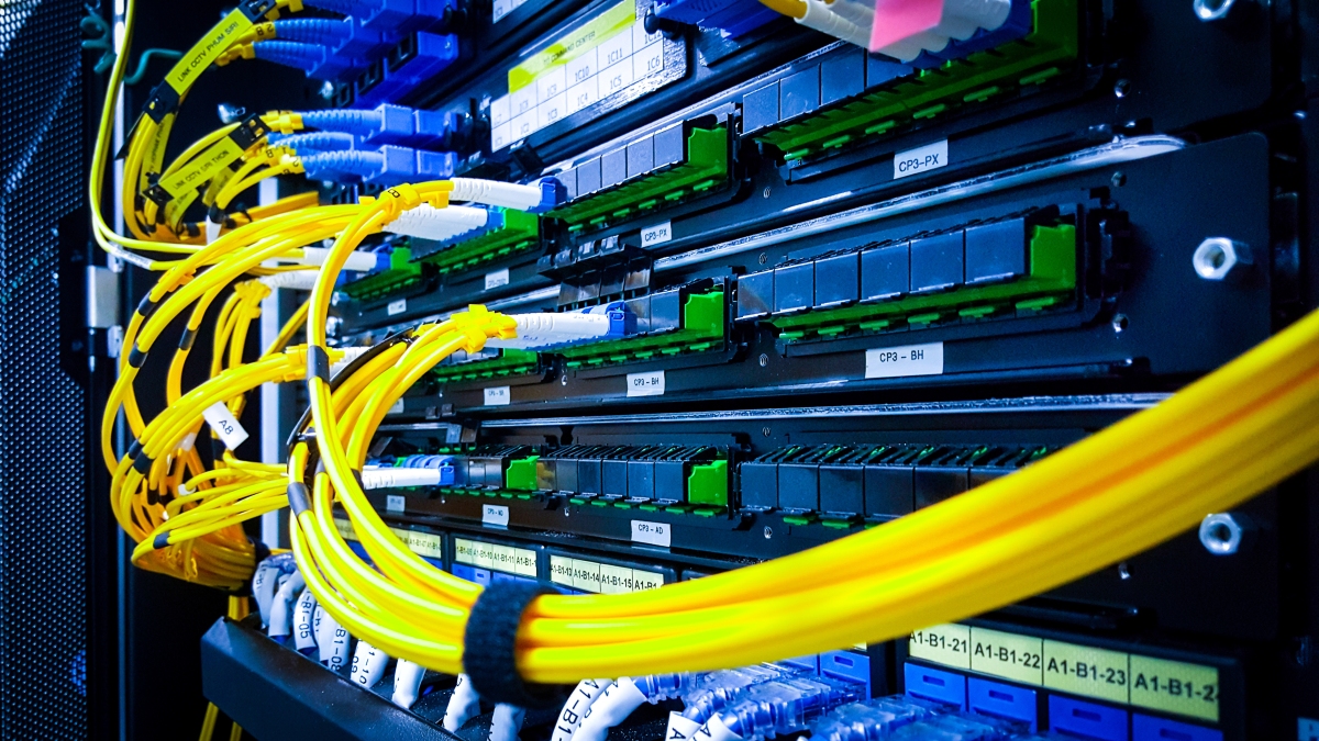 Światłowód Fiberhost dociera do ponad miliona adresów