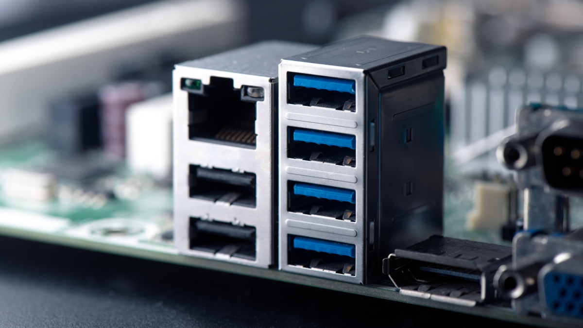 Płyty główne dla Intel Raptor Lake mają spory problem