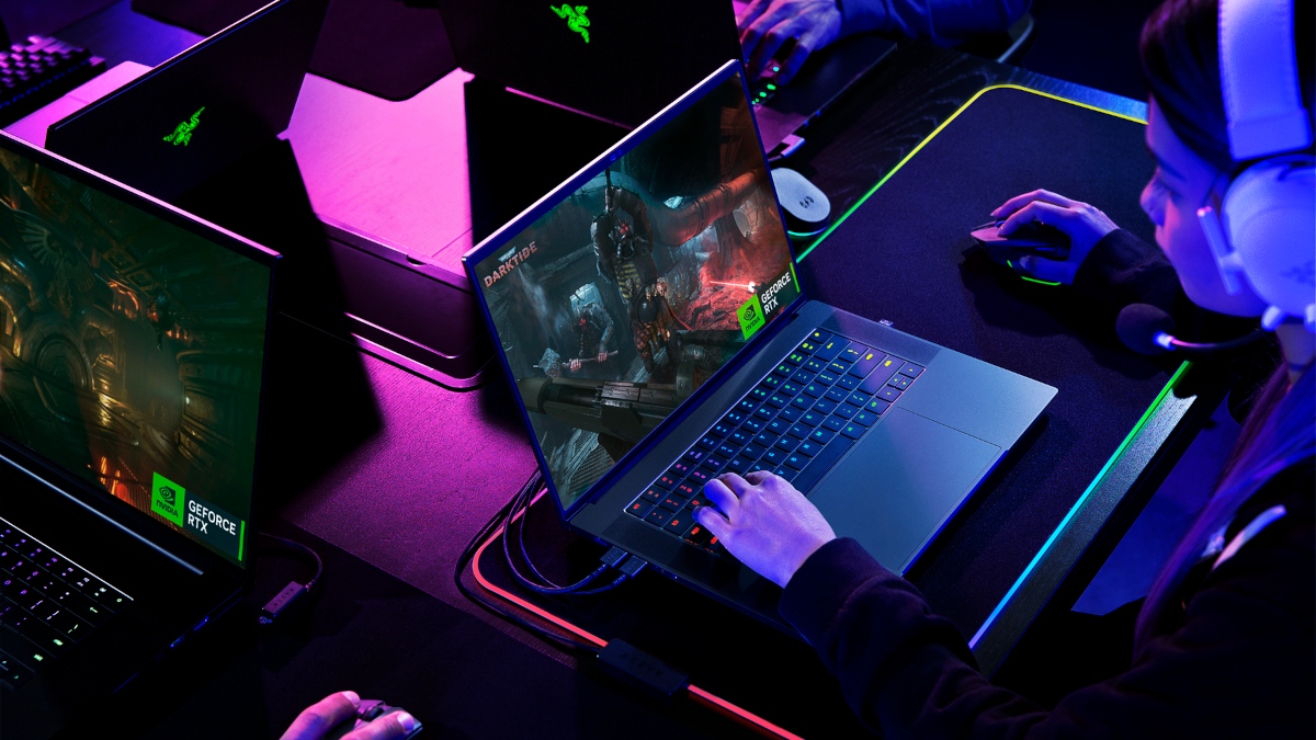 Razer twierdzi, że te laptopy zastąpią Ci komputer stacjonarny
