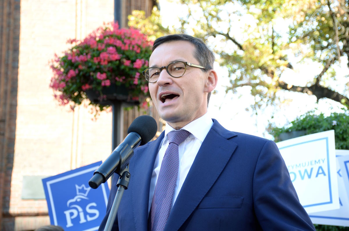 Rząd się otrząsnął? Dobre wieści dla właścicieli smartfonów