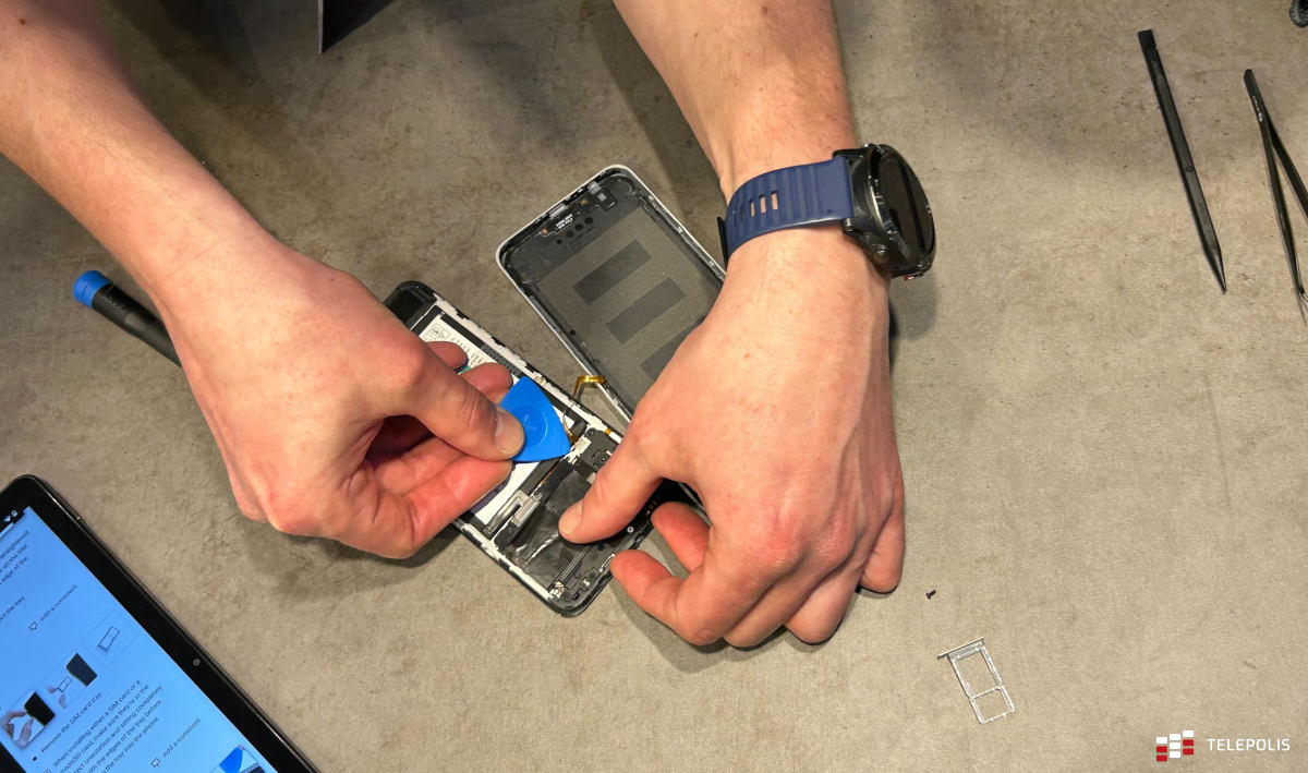 Nokia G22 oficjalnie. Naprawisz ją sam, w dodatku kosztuje grosze