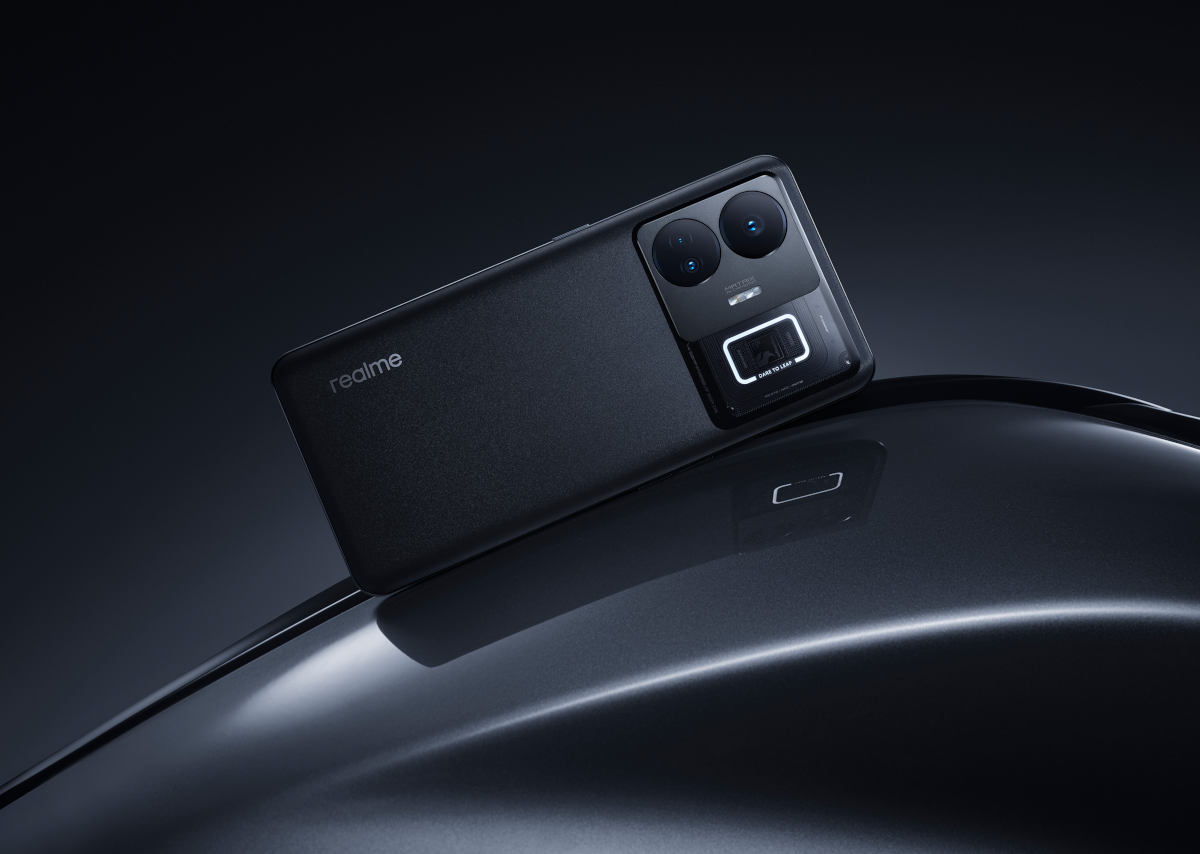 Realme GT3 z ładowaniem 240 W zadebiutował. Znamy cenę