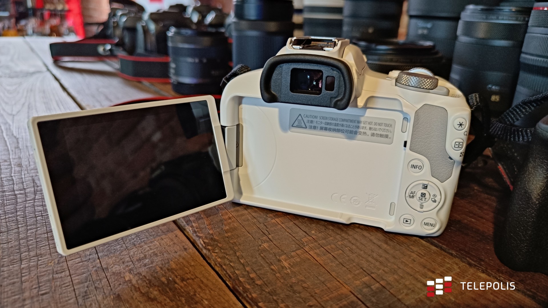 Canon ma nowe aparaty "dla Kowalskiego". Ceny nadal bolą