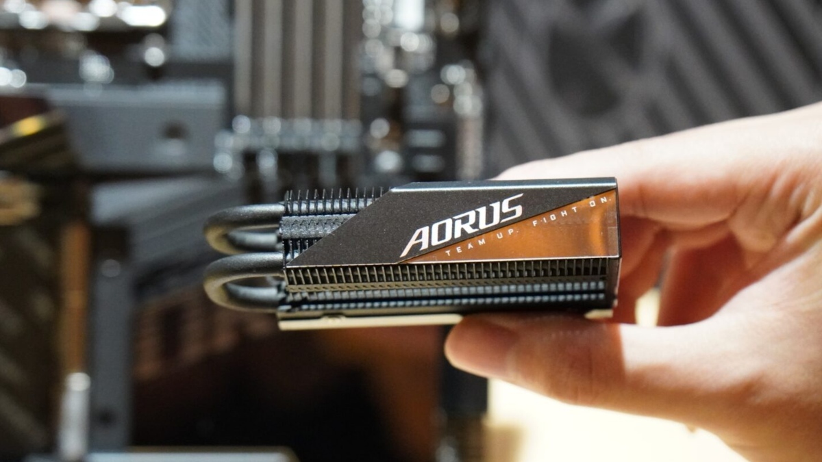 Szalenie wydajne SSD PCIe 5.0 od GIGABYTE trafia do sprzedaży