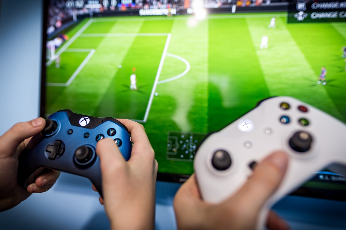 Bajońskie sumy. Tyle EA płaci za prawa do Premier League
