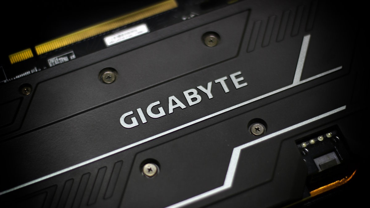 GeForce RTX 4070 zadebiutuje w aż trzech różnych wersjach?