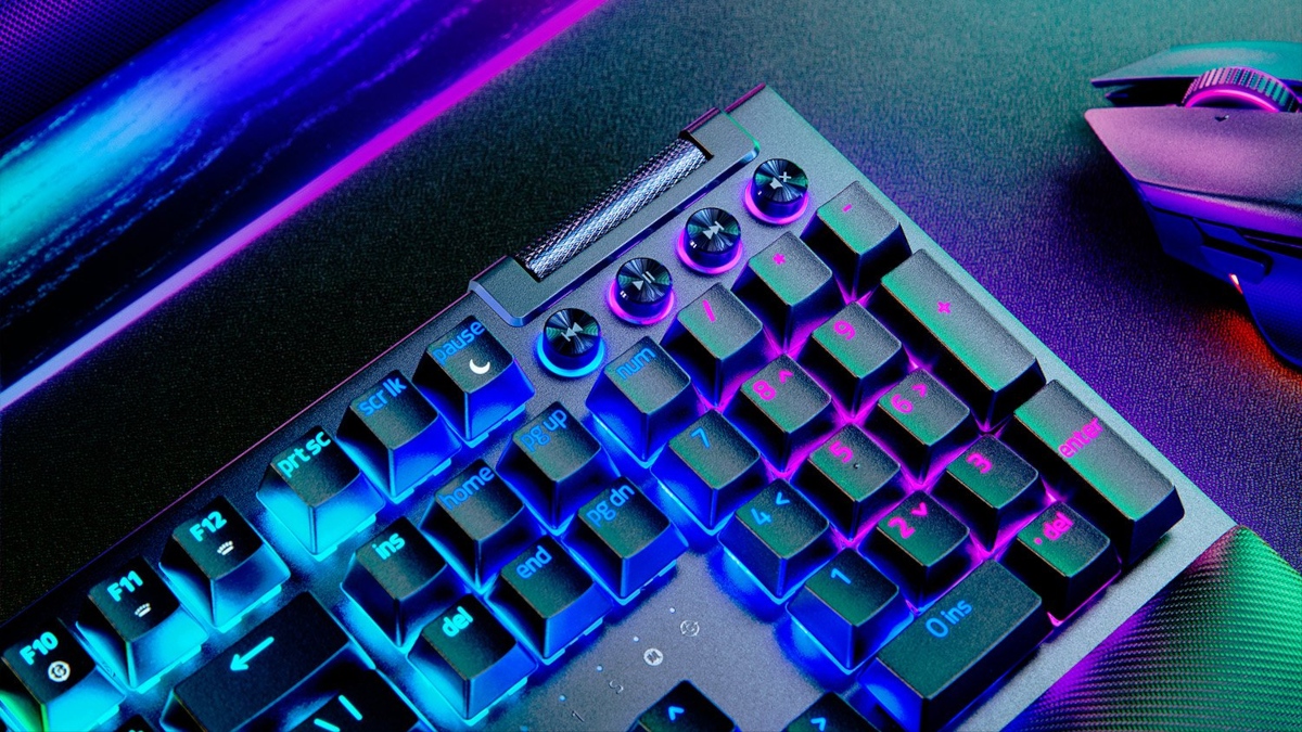 Razer prezentuje szalenie rozbudowaną klawiaturę dla graczy