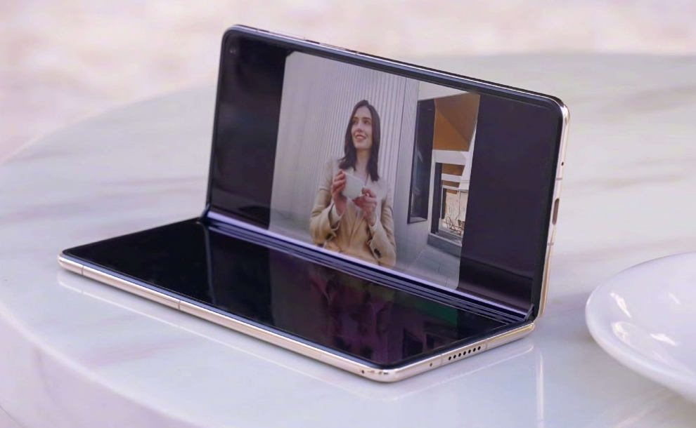 Huawei Mate X3: najlżejszy i najcieńszy rozkładak. W Europie od maja