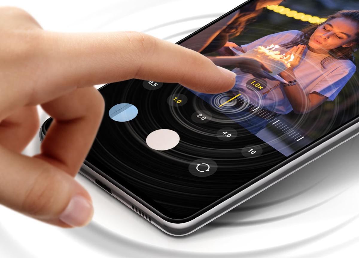 Galaxy M54 zadebiutował. To taki lepszy Galaxy A54