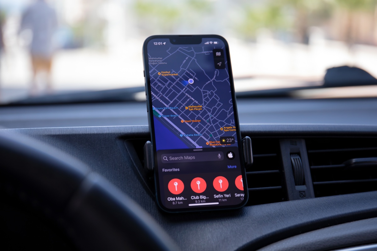 Apple testuje nowe mapy. W Polsce pojawiły się widoki 3D