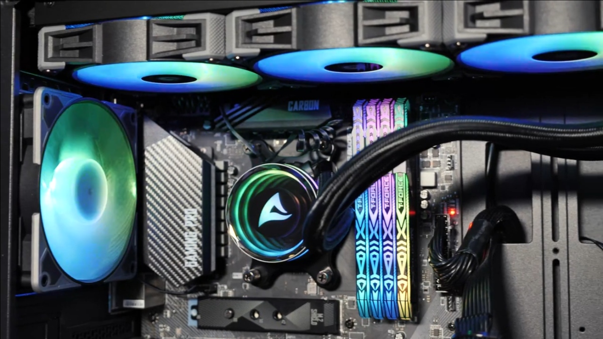 Sharkoon przedstawia tanie zestawy AiO z RGB LED