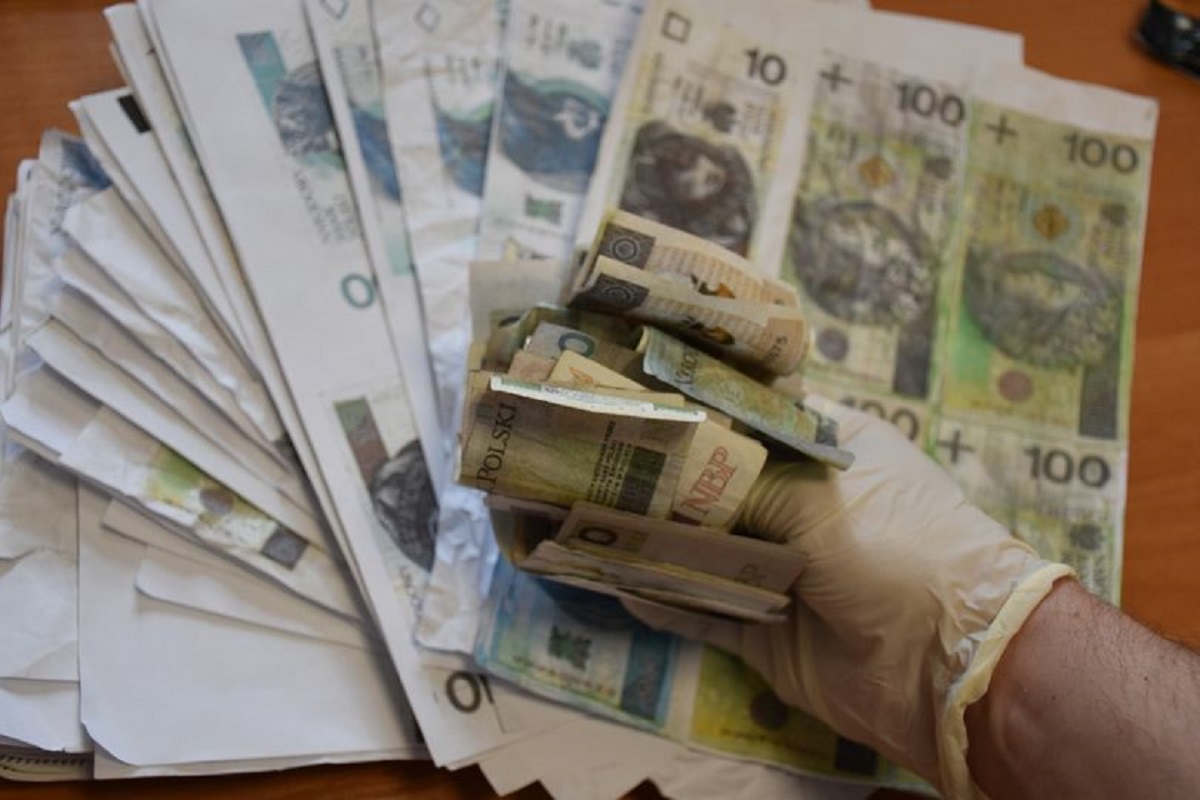 Polak drukował pieniądze. Nie to jednak zdziwi cię najbardziej