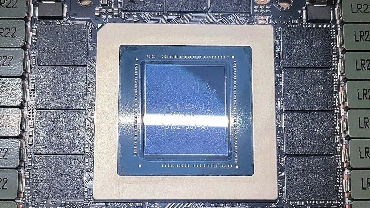 Najnowsze karty GeForce RTX 4090 korzystają z innego rdzenia