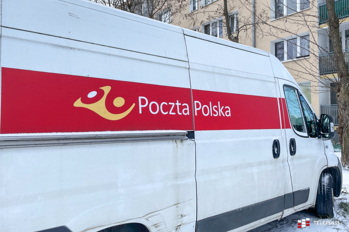 Poczta Polska: nie łamiemy prawa, jak się za ciebie podpiszemy