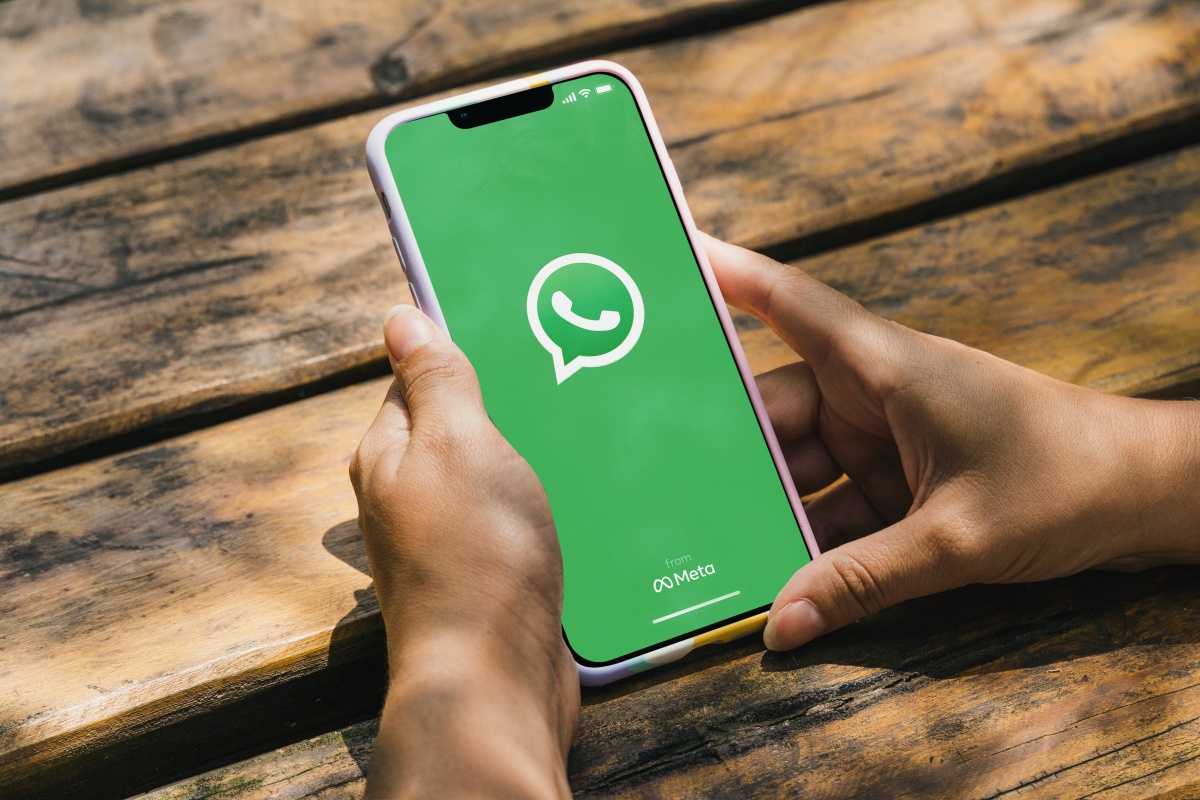 WhatsApp uległ. Obiecuje przestrzegać prawa