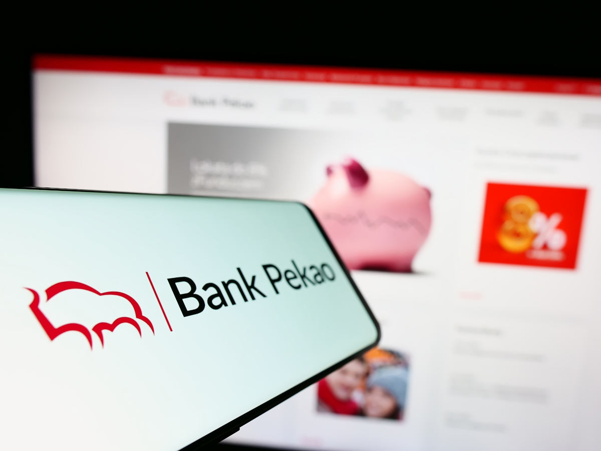 Bank Pekao daje 150 zł. Są też zmiany w aplikacji