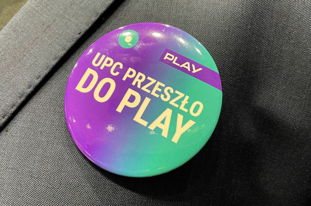 Play i UPC: kilka tysięcy nowych adresów ze światłowodem